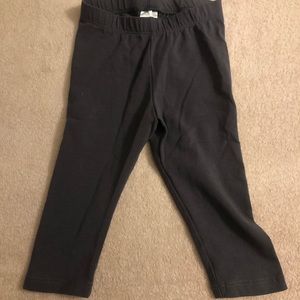 H&M 6-9 month gently used gray pants, smoke & pet free home, excellent condition